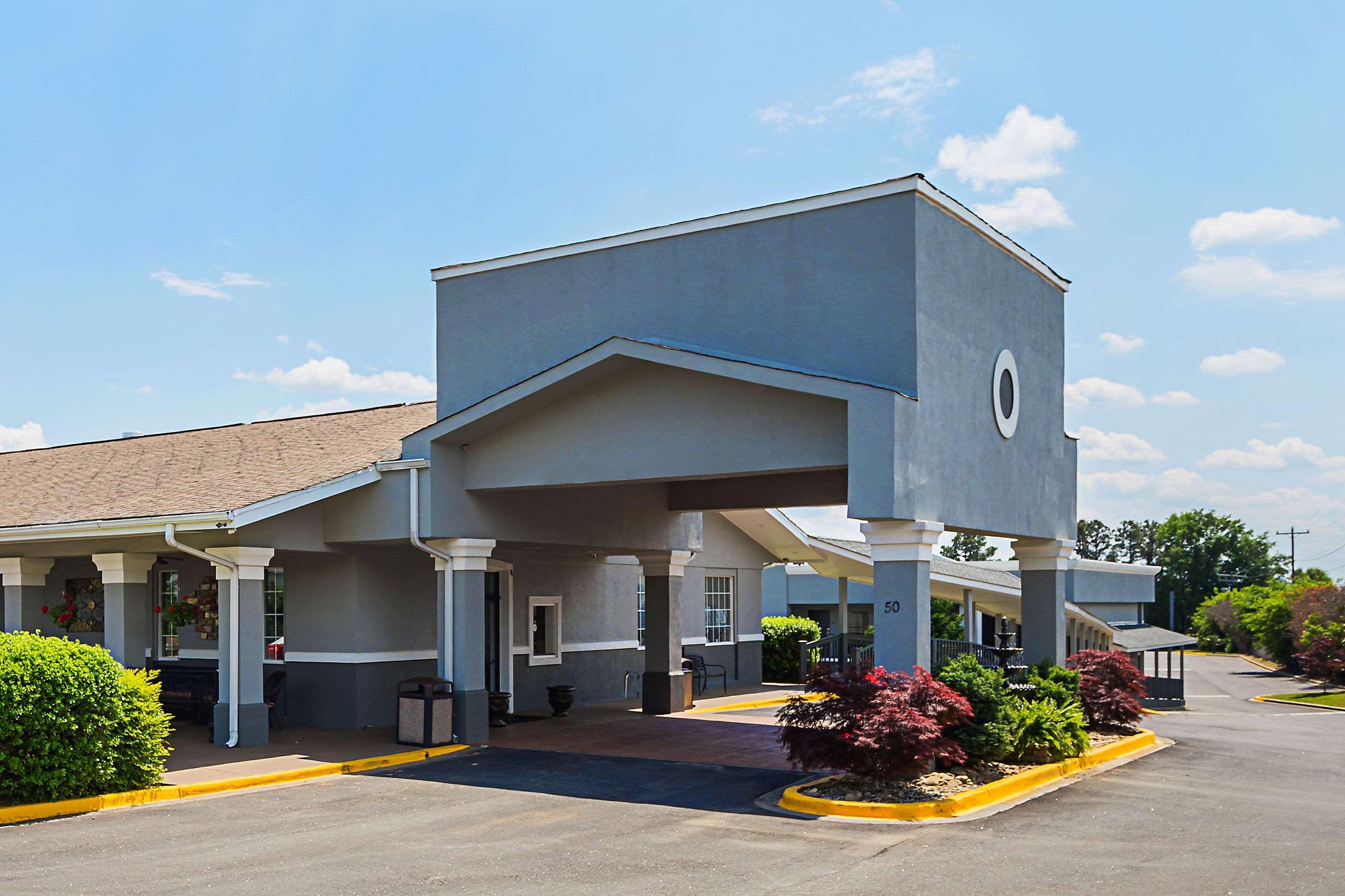 Quality Inn & Suites Greenville - Haywood Mall Екстер'єр фото