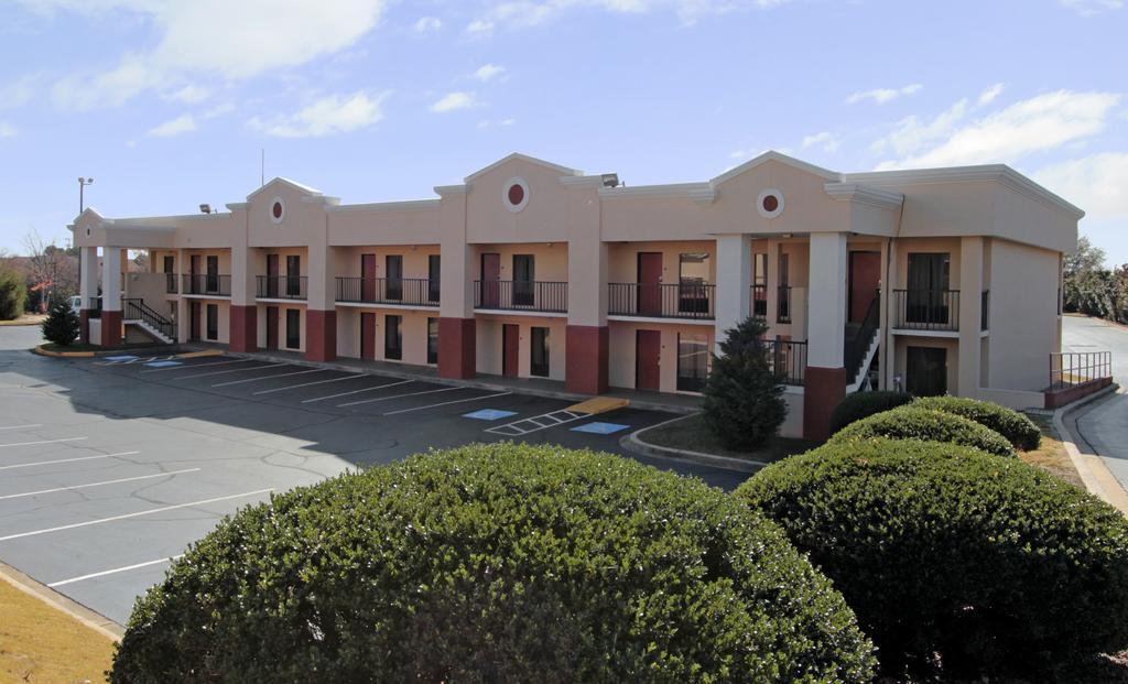 Quality Inn & Suites Greenville - Haywood Mall Екстер'єр фото