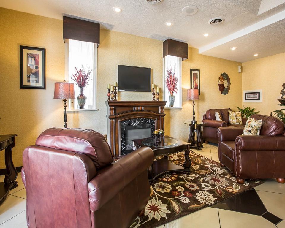 Quality Inn & Suites Greenville - Haywood Mall Екстер'єр фото