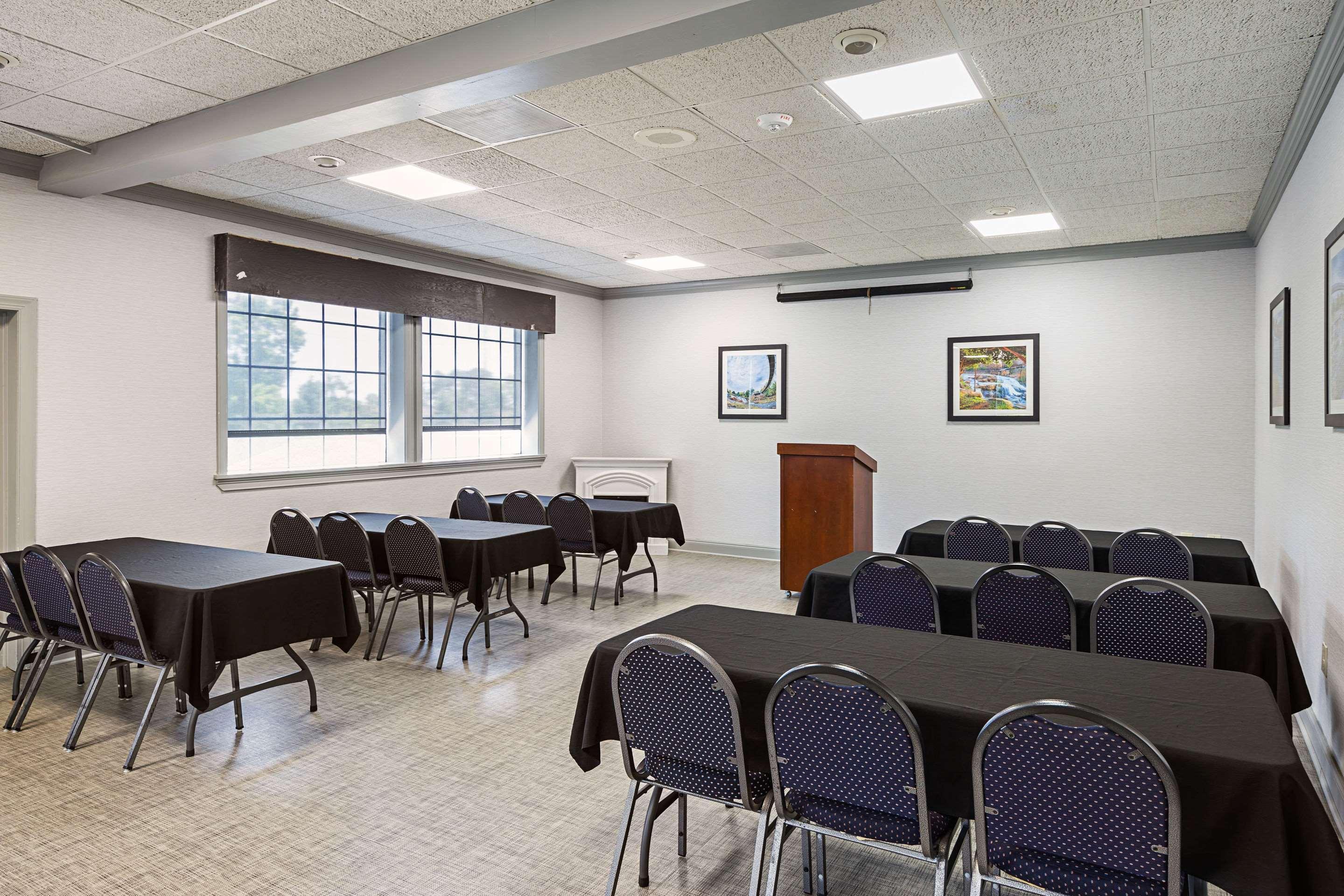 Quality Inn & Suites Greenville - Haywood Mall Екстер'єр фото