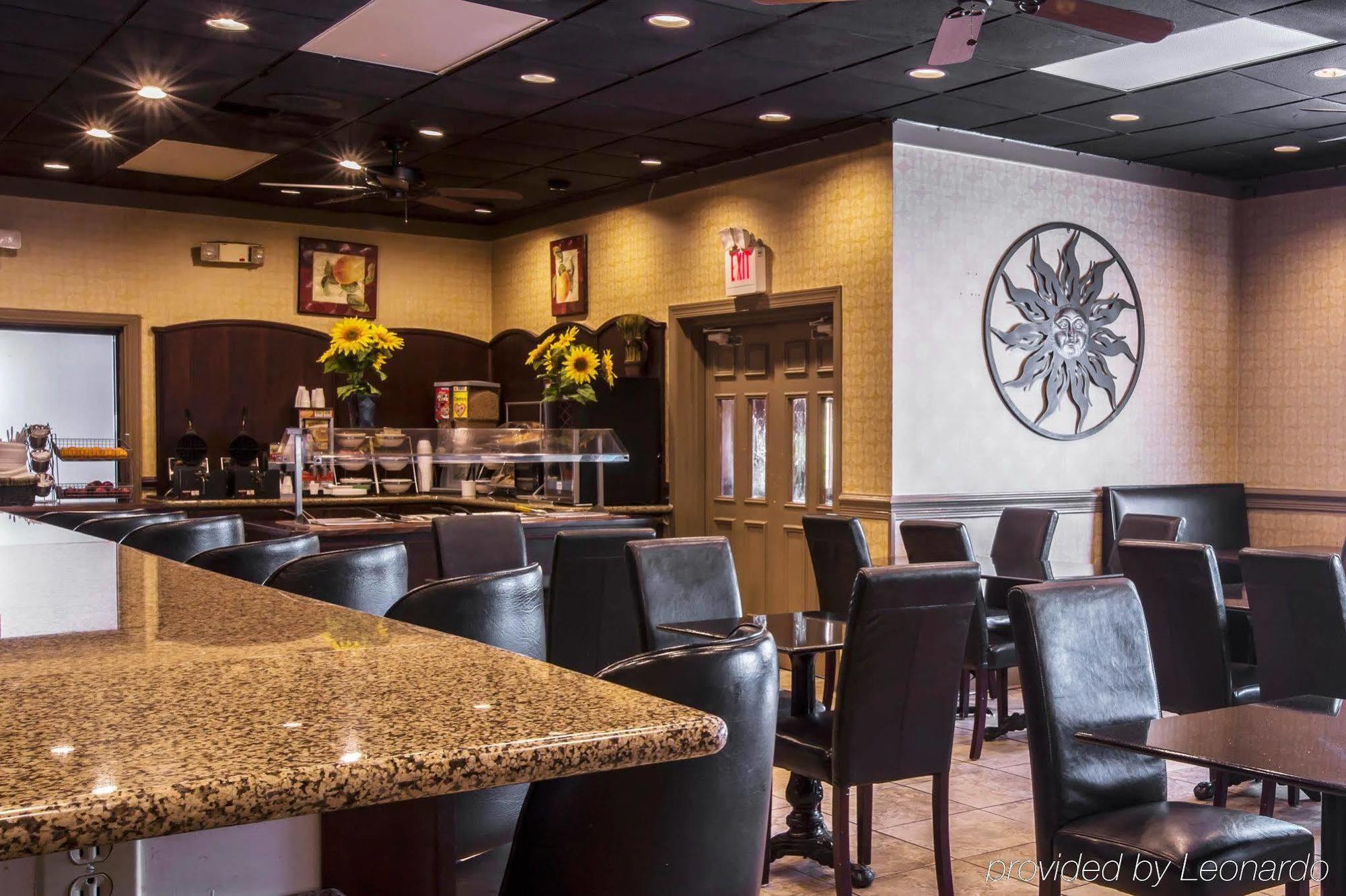 Quality Inn & Suites Greenville - Haywood Mall Екстер'єр фото
