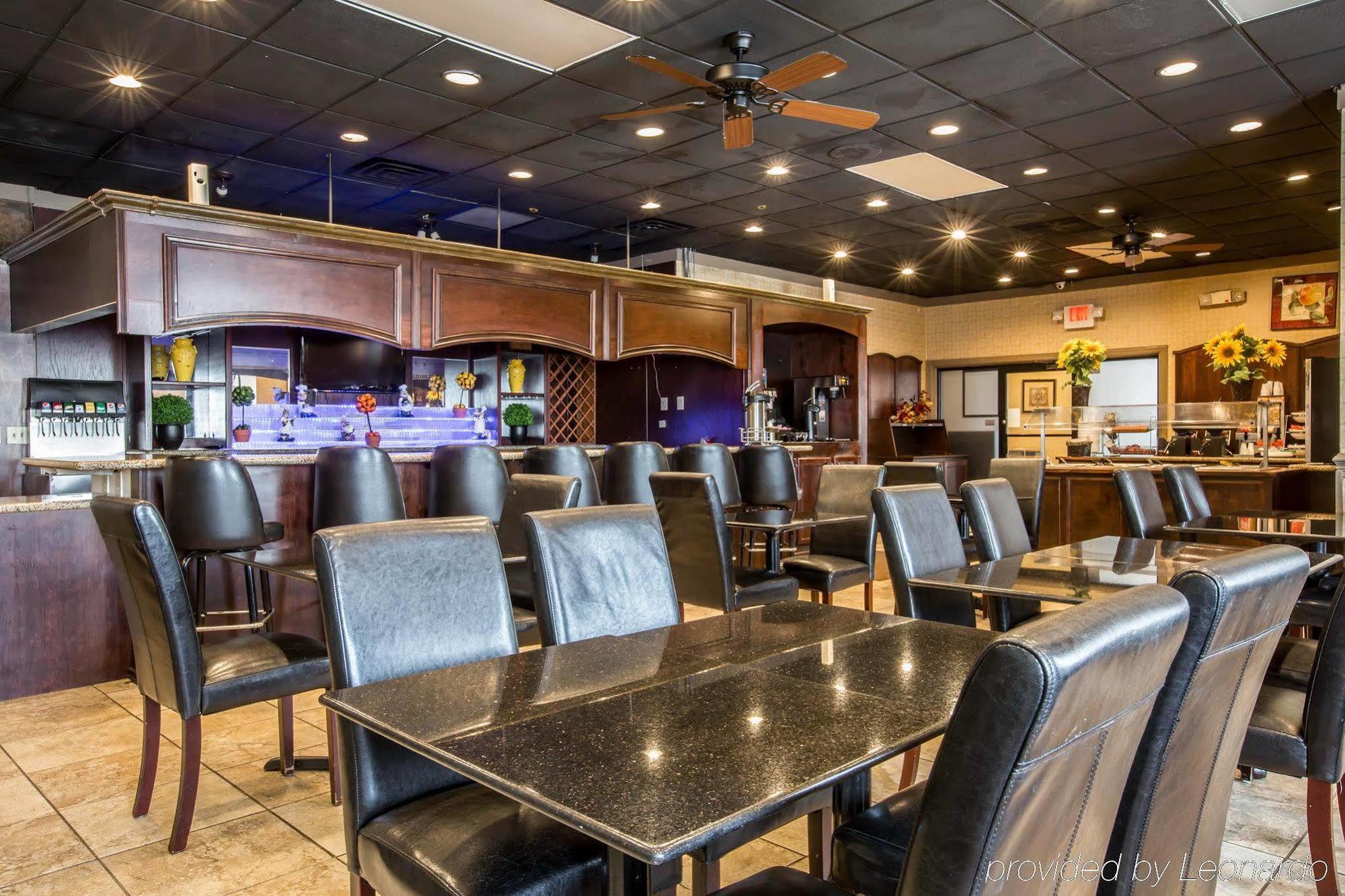 Quality Inn & Suites Greenville - Haywood Mall Екстер'єр фото